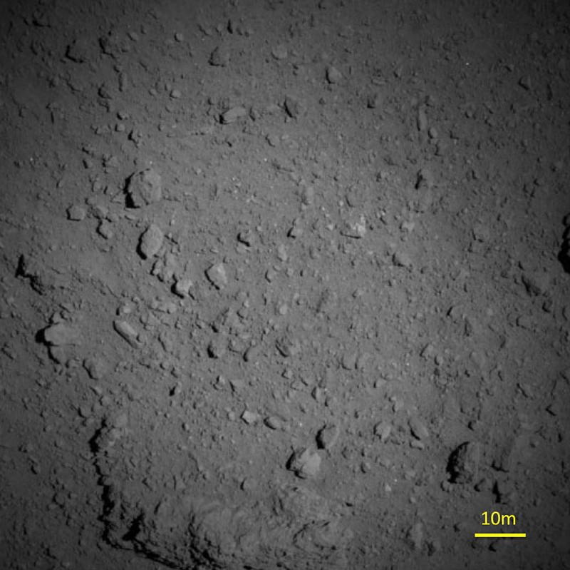 Dumpling-shaped asteroid comes into focus