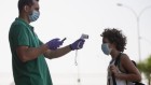 Actualizaciones de investigación sobre el coronavirus: el brote del campamento de verano infecta a más de 200 niños